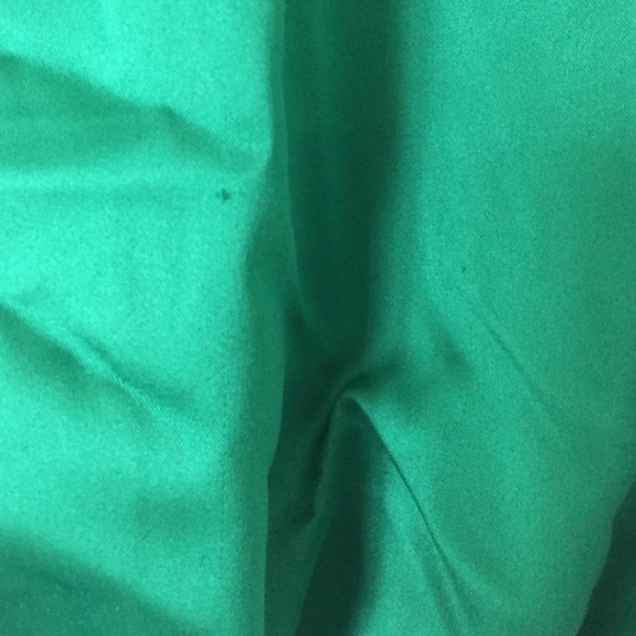 LIMITED EMERALD GREEN PLEATED PEPLUM TANK - Picture 4 of 4